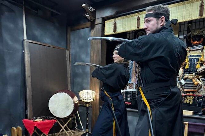 tokyo-high-class-samurai-and-armor-experience-90-min