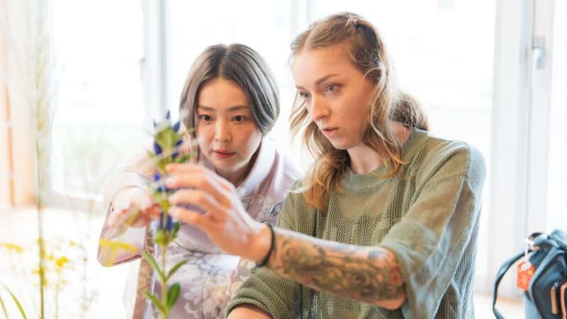 Tokyo Ikebana Wellness Art Experience near Shinjuku - An Authentic Introduction to Ikebana