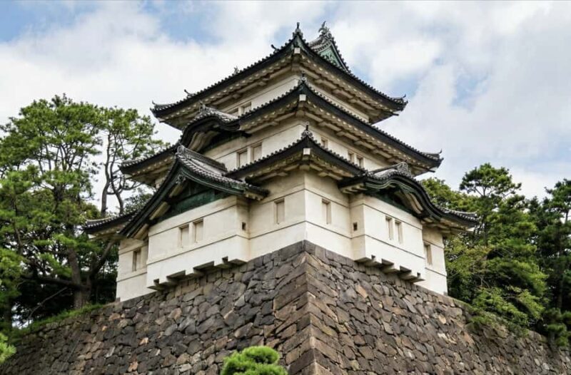 Tokyo: Imperial Palace, Edo Castle Ruins & Samurai Secrets - An In-Depth Look at the Tour Experience