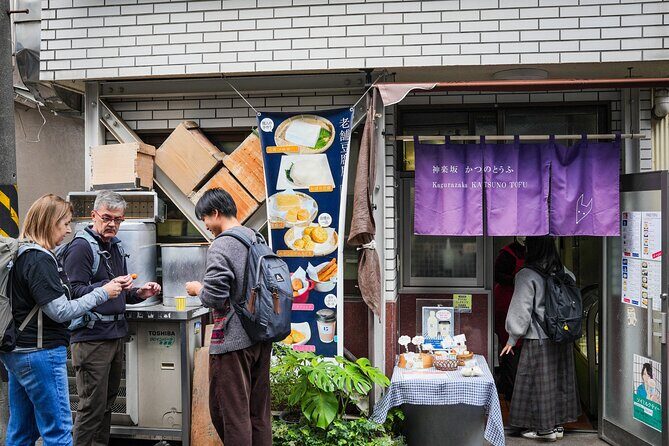 Tokyo Imperial Palace with Kagurazaka Alley Tour - Who Would Love This Tour?