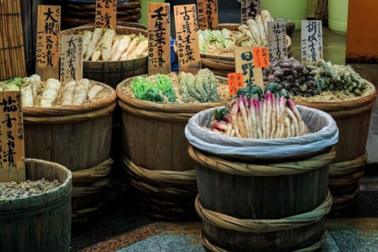 tokyo-japanese-shopping-secrets-and-food-tastings-tour