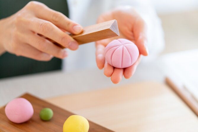tokyo-japanese-sweets-making-experience-2