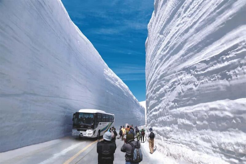 Tokyo: Kamikochi & Tateyama Kurobe Snow Wall 2-Day Tour - Key Points