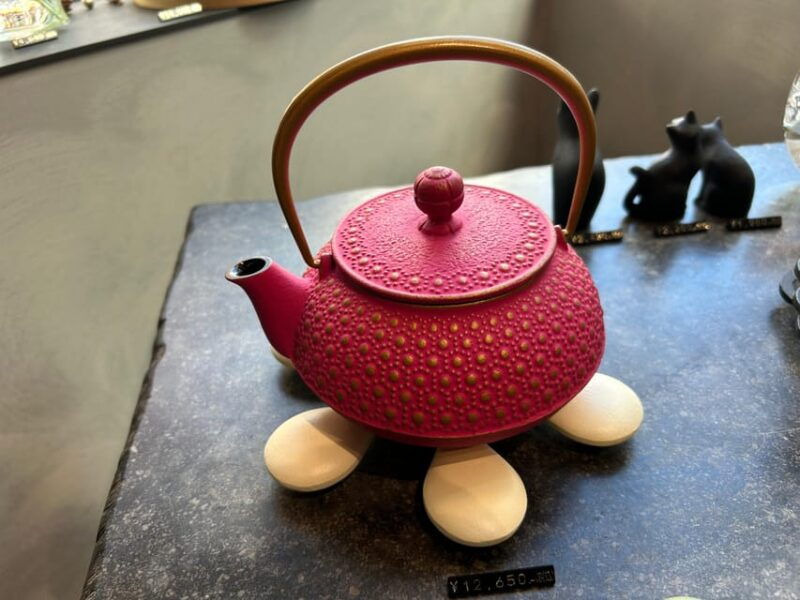 tokyo-kappabashi-dougu-shopping-street-walking-tour