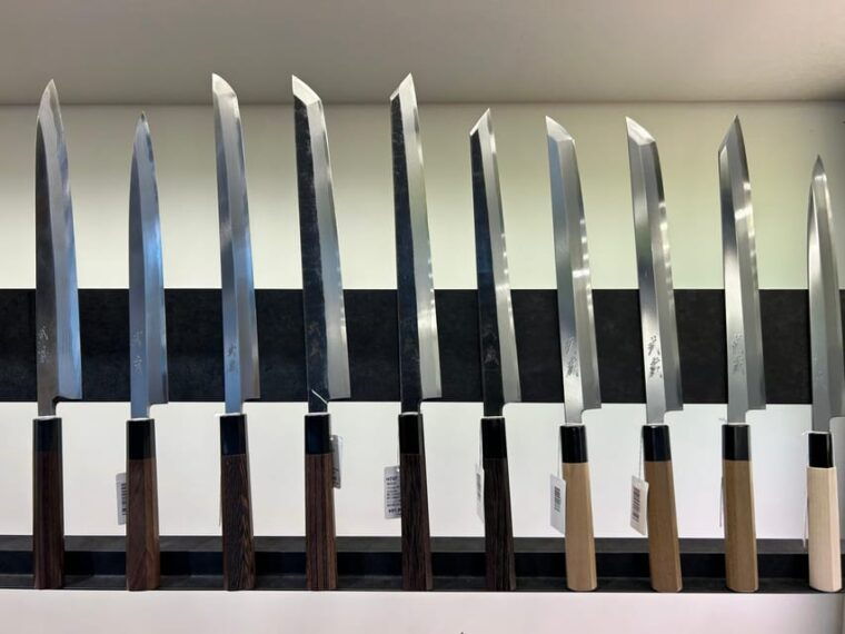 tokyo-kappabashi-dougu-shopping-street-walking-tour