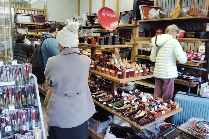 tokyo-kappabashi-tour-discover-unique-japanese-souvenirs