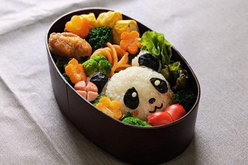 tokyo-kawaii-bento-making-class-create-cute-lunchboxes