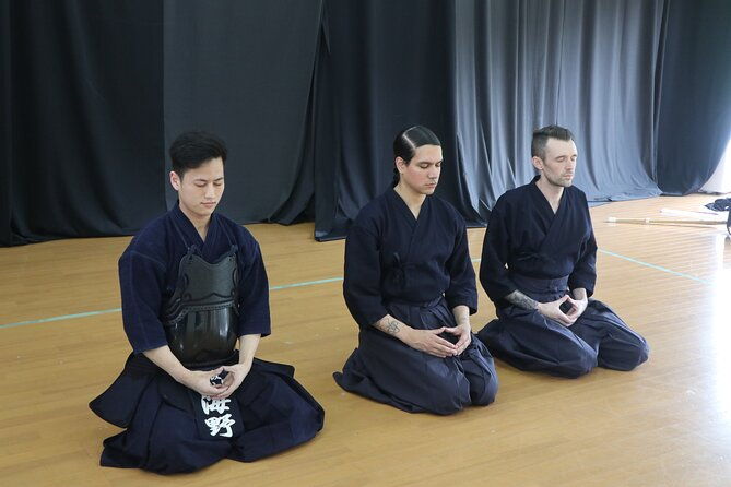 tokyo-kendo-practice-experience-learn-samurai-swordsmanship