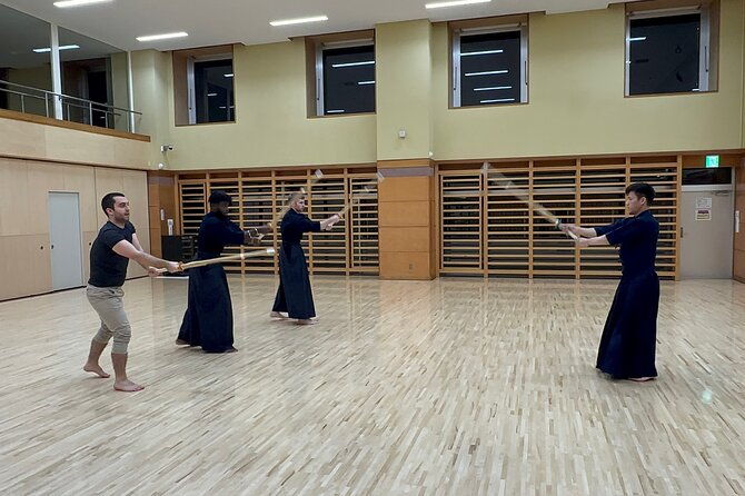 tokyo-kendo-practice-experience-learn-samurai-swordsmanship