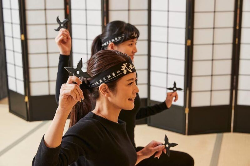 tokyo-kid-friendly-ninja-class-at-the-samurai-ninja-museum