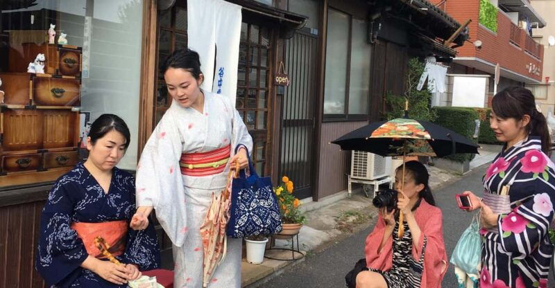 tokyo-kimono-dressing-walking-and-photography-session