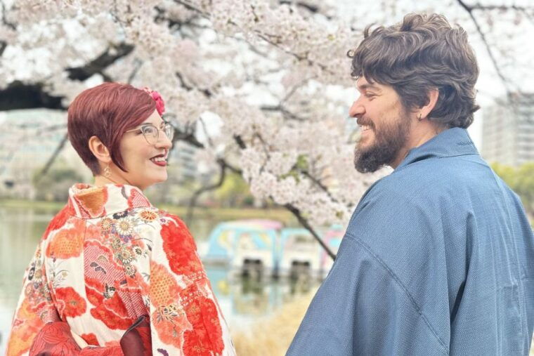 tokyo-kimono-dressing-walking-and-photography-session