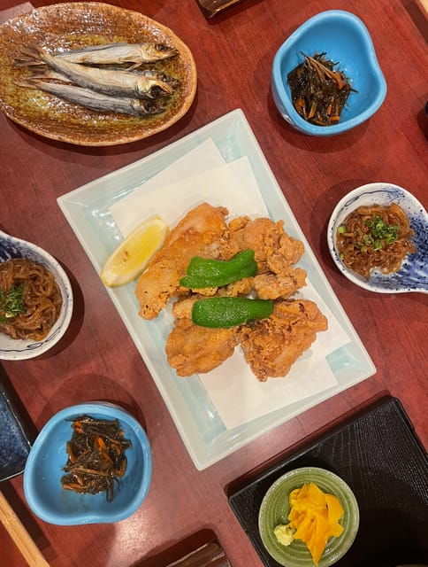 tokyo-live-shamisen-guitar-and-izakaya-experience