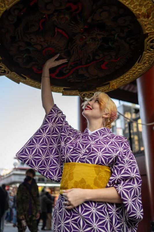 Tokyo: Luxury Kimono Walking Tour w/ Local Guide opt. Vegan - Who should consider this tour?