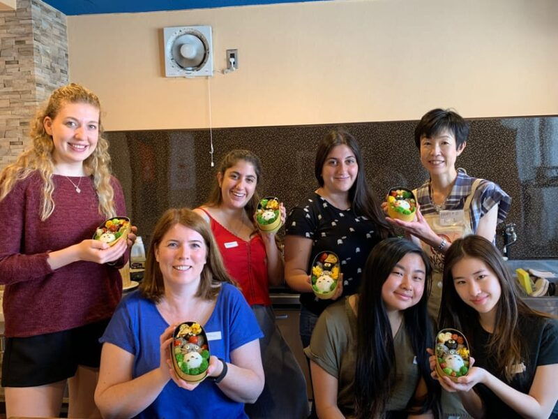 tokyo-making-a-bento-box-with-cute-character-look