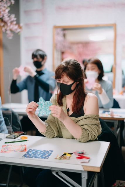 tokyo-master-the-art-of-traditional-origami-with-a-local