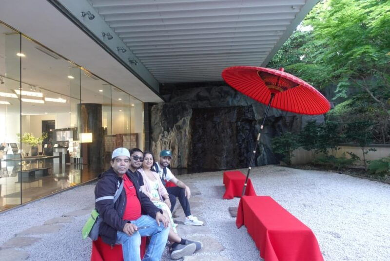 tokyo-meguro-river-private-cultural-tour-with-licensed-guide