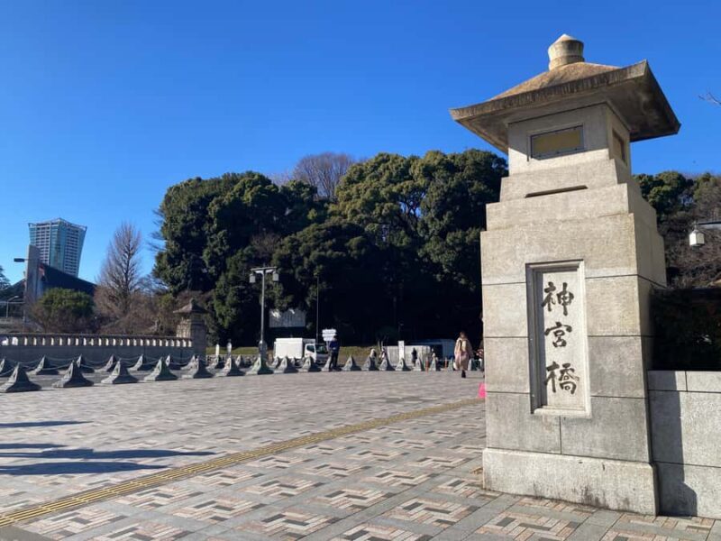 Tokyo: Meiji Jingu Historical Walk and Food Tasting Tour - In-Depth Look at the Meiji Jingu Walk and Food Tasting Tour
