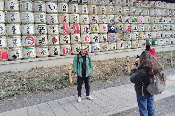 tokyo-meiji-jingu-shrine-inner-garden-private-tour-2h