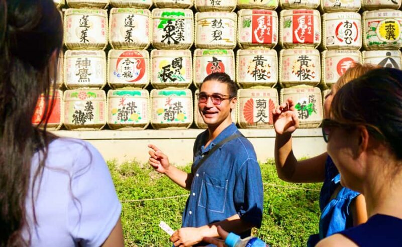 Tokyo Meiji Shrine & Harajuku: Walk Through Japanese Culture - Discovering Tokyo’s Contrasts