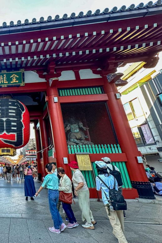 tokyo-meiji-shrine-imperial-palace-and-senso-ji-bus-tour