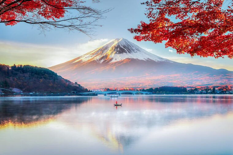 tokyo-mount-fuji-kamakura-lake-ashi-oshino-hakkai-tour