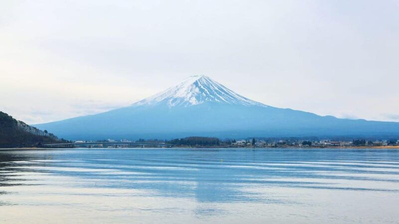 tokyo-mount-fuji-yamanaka-lake-kawaguchiko-lake-day-trip