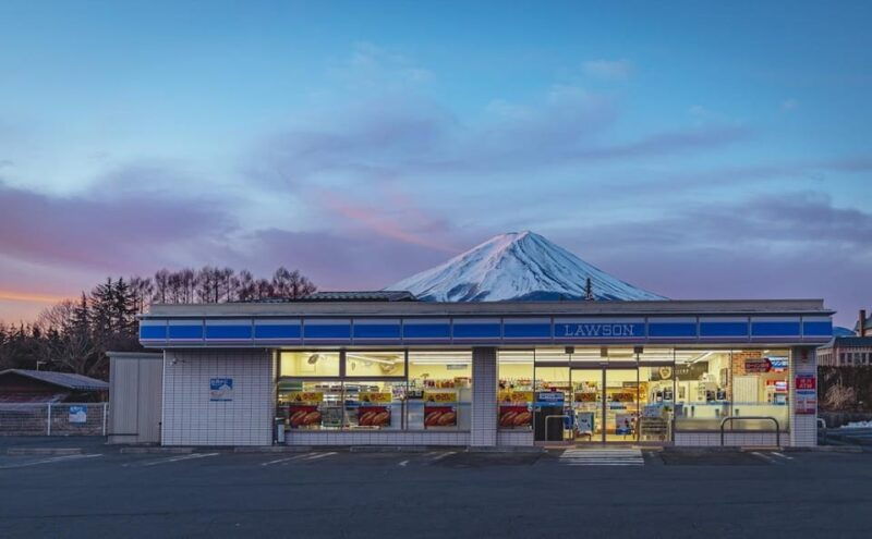 tokyo-mt-fuji-arakura-sengen-park-oshino-hakkai-bus-tour