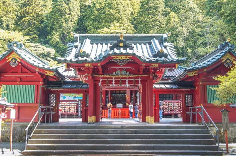 tokyo-mt-fuji-hakone-cruise-ropeway-oshino-hakkai-trip