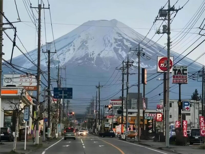 tokyo-mt-fuji-lake-kawaguchi-instagram-full-day-trip
