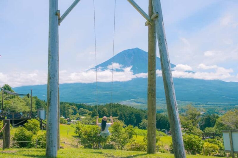 Tokyo: Mt. Fuji, Makaino Farm, and Lake Kawaguchi Tour - Cultural Connection