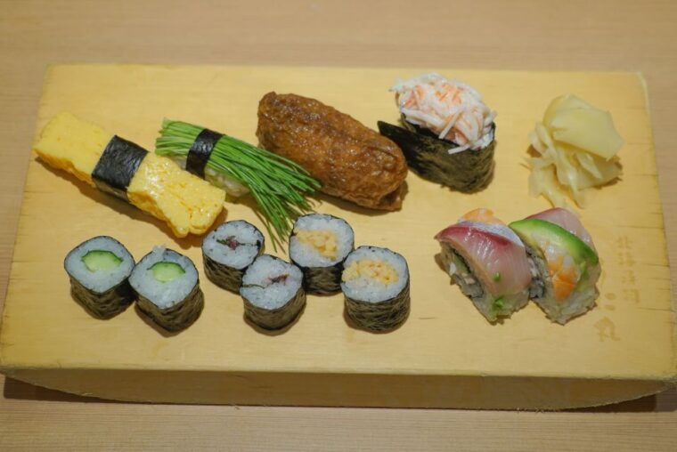 tokyo-night-foodie-tour-in-shinjuku
