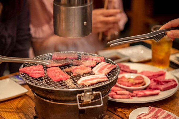 tokyo-night-foodie-tour-in-shinjuku