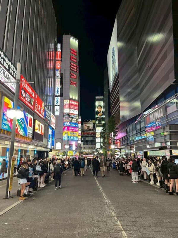 Tokyo Night Walk: Shibuya & Shinjuku Hidden Alleys - Analyzing the Value