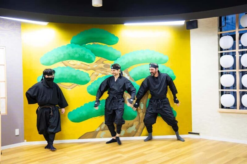Tokyo: Ninja in Ginza: Throw Shuriken in Authentic Costume - Practical Details