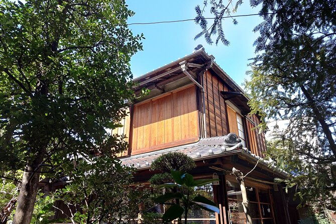 tokyo-non-touristy-local-private-e-bike-cycling-tour-from-asakusa