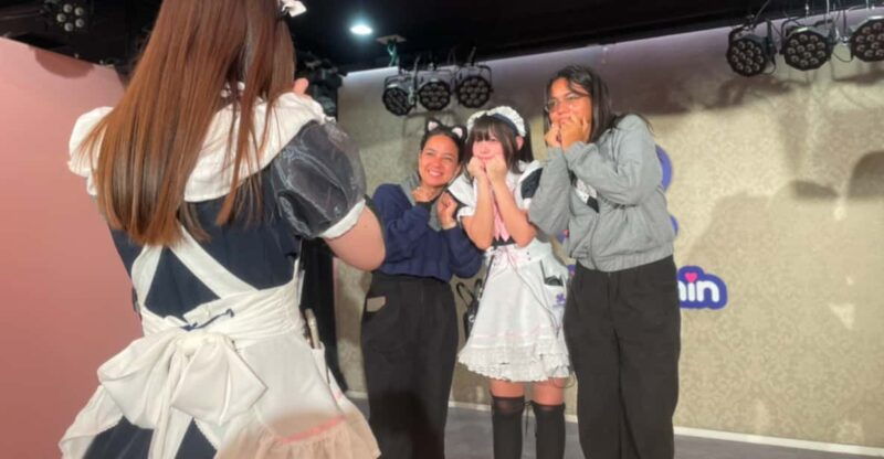 tokyo-nostalgic-anime-retro-gaming-adventure-in-akihabara