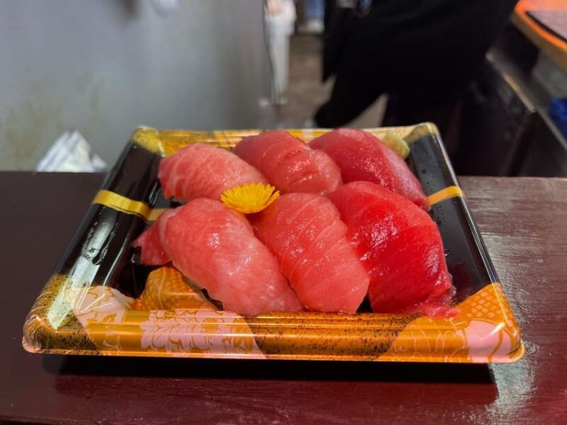 tokyo-old-fish-market-food-tour-tsukiji-fish-market