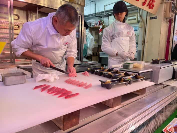 tokyo-old-fish-market-food-tour-tsukiji-fish-market