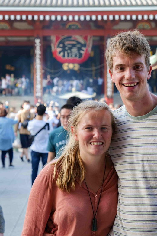 tokyo-old-vs-new-private-tour-sensoji-akihabara-ueno