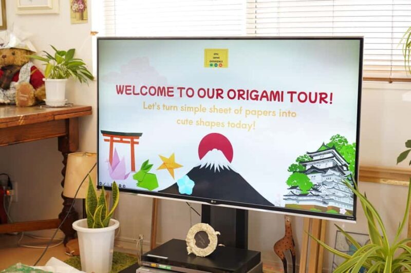 Tokyo: Origami Making with Tea and Sweets in local home - The Sum Up