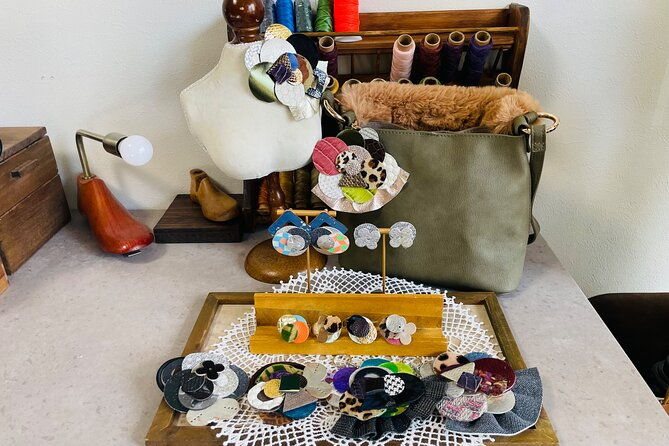 tokyo-original-leather-accessory-making-workshop