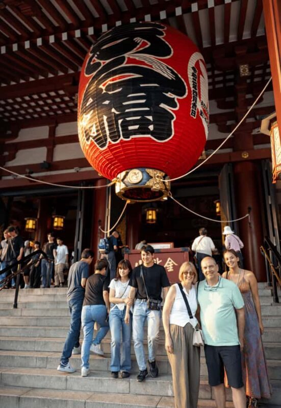 Tokyo: Private 6-Hour Tour of Shinjuku and Shibuya with a Local Guide - Key Points