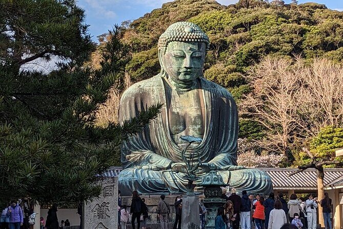 Tokyo Private Car Tour: Kamakura, Enoshima & Yokohama Highlights - Yokohama’s Seaside Vibe