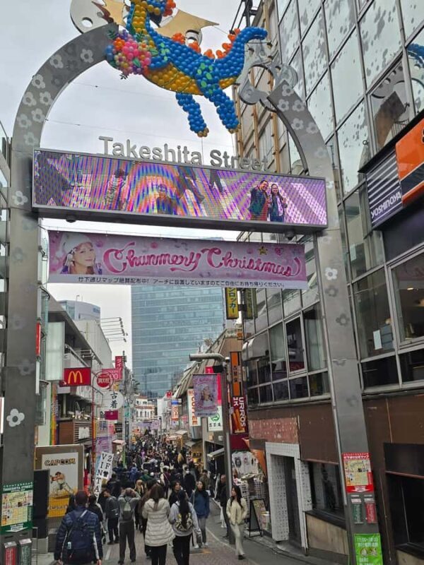 Tokyo Private City Tour Customizable with English Guide - FAQs