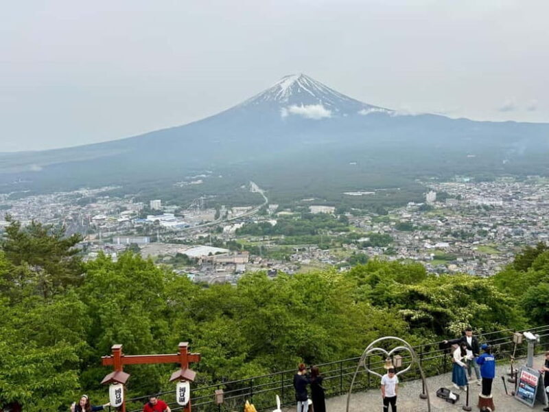 Tokyo: Private Mt. Fuji Day Trip with Local Guide - Key Points
