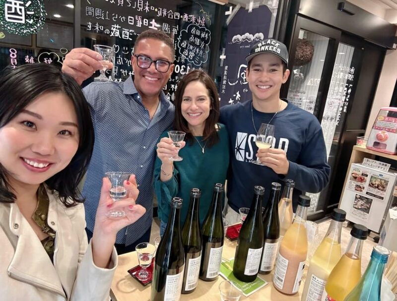 tokyo-private-tokyo-tower-and-night-food-tour-6pm