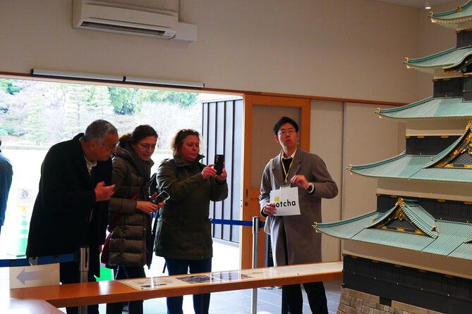 tokyo-private-tour-of-the-imperial-palace-east-gardens-2