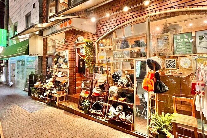 tokyo-private-vintage-shopping-tour-in-a-town-of-youth-culture