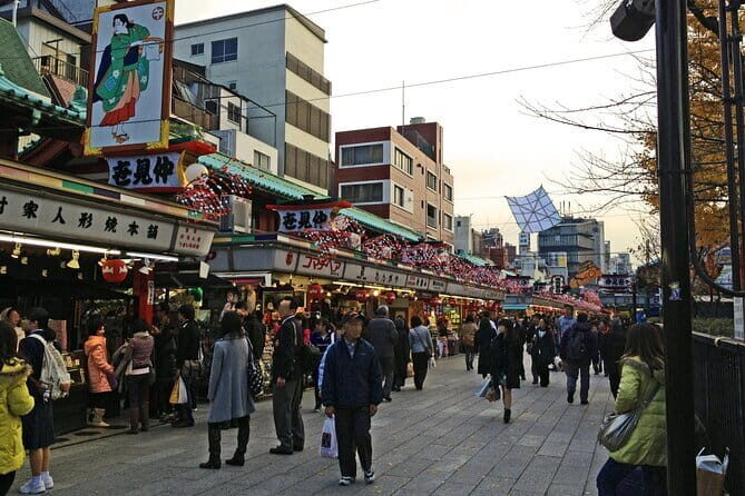 Tokyo Private Walk and Eat Tour with Local Guide - Exploring Tokyo Through Food and Tradition: A Private Walk and Eat Tour